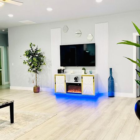 Brand New Tampa Oasis With Private Jacuzzi Retreat Villa Lutz Kültér fotó