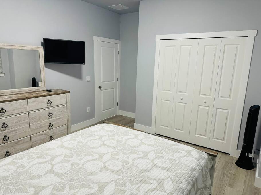 Brand New Tampa Oasis With Private Jacuzzi Retreat Villa Lutz Kültér fotó