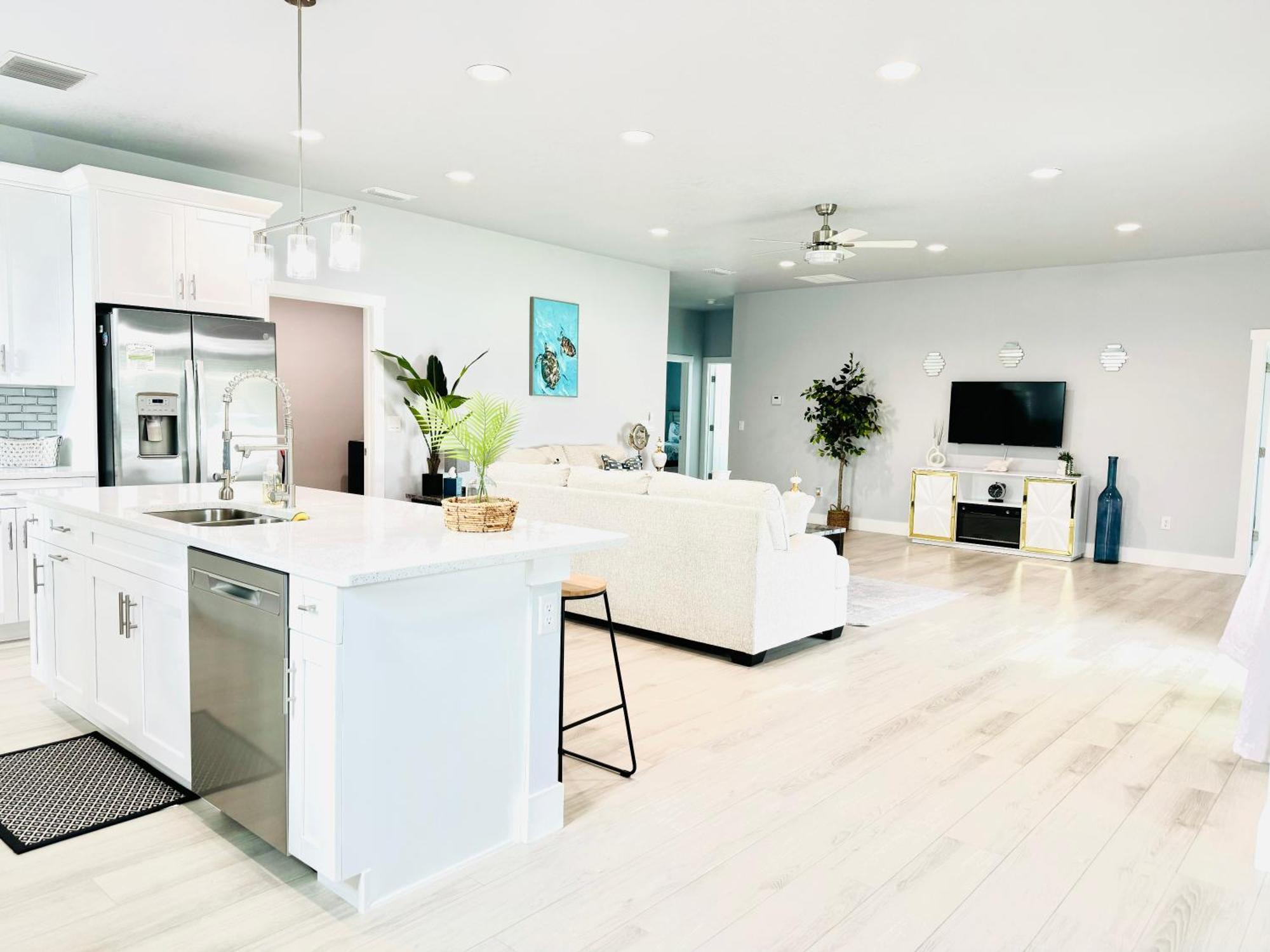 Brand New Tampa Oasis With Private Jacuzzi Retreat Villa Lutz Kültér fotó
