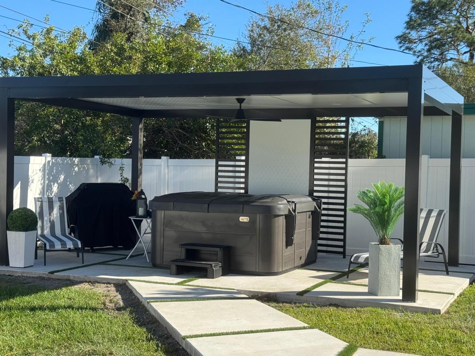Brand New Tampa Oasis With Private Jacuzzi Retreat Villa Lutz Kültér fotó